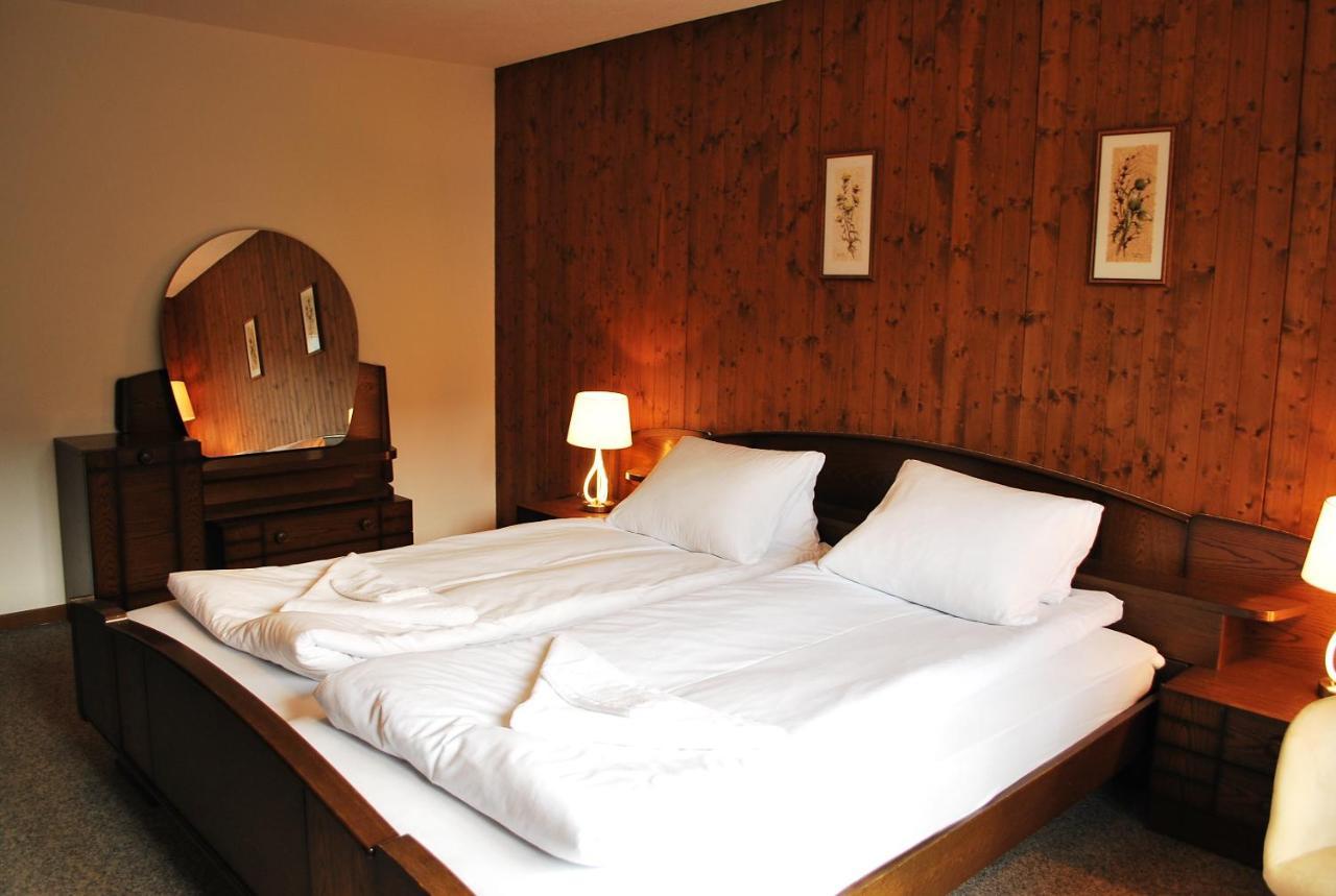 Rooms With Private Bathrooms Saas im Prattigau Εξωτερικό φωτογραφία