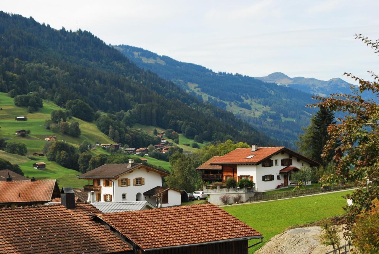 Rooms With Private Bathrooms Saas im Prattigau Εξωτερικό φωτογραφία