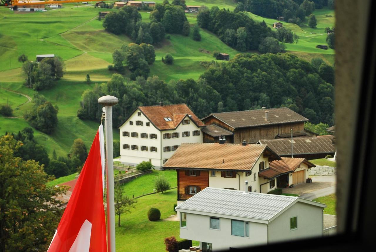 Rooms With Private Bathrooms Saas im Prattigau Εξωτερικό φωτογραφία